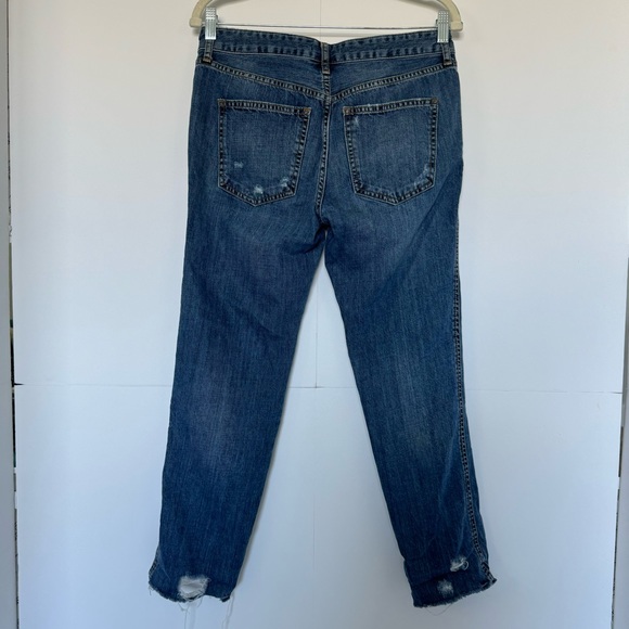 Free People Boyfriend Distressed Raw-Hem Stretch Skinny Jeans woman’s size 26 - Picture 3 of 8